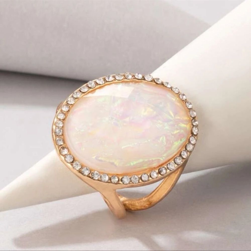 NEW Large Pink Opal And Rhinestone Gold Tone Ring